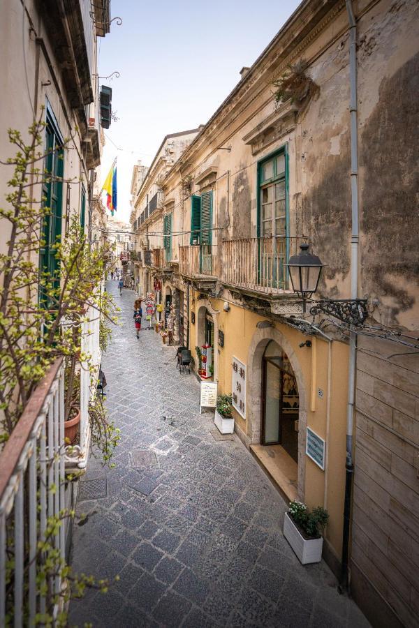 I Tre Balconi Di Via Roma Apartment Siraküza Dış mekan fotoğraf